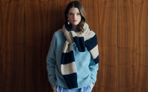 Weekend Max Mara invita a esprimersi liberamente e perseguire la felicità, anche nella frenesia quotidiana