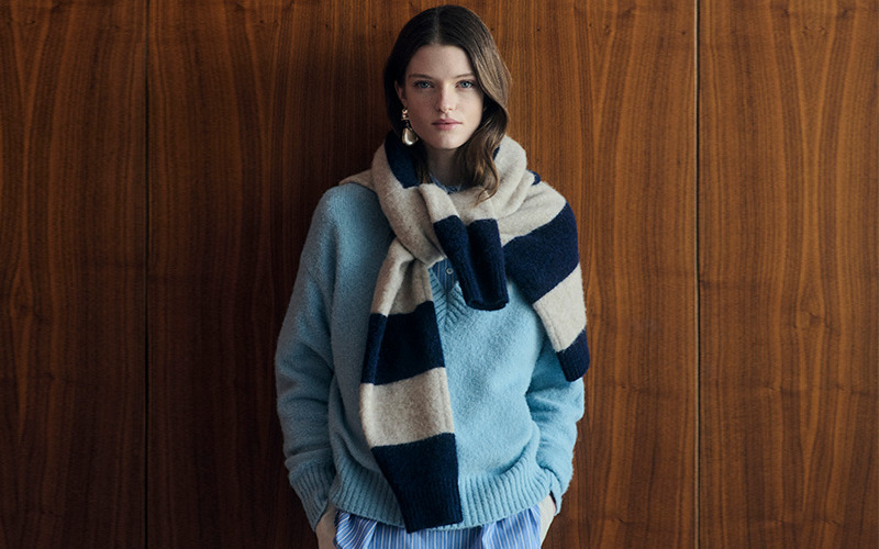 Weekend Max Mara invita a esprimersi liberamente e perseguire la felicità, anche nella frenesia quotidiana