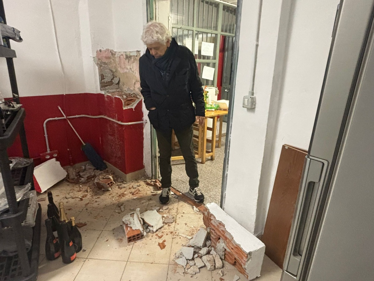 Ladri in azione al “Pastore”: sfondata la cassaforte