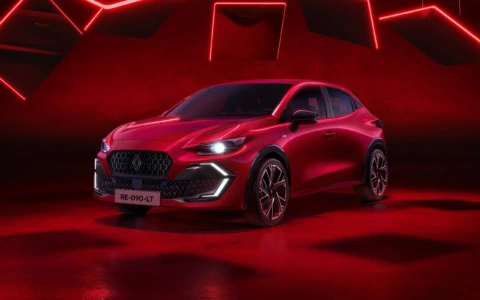 Autovip porta la nuova Renault Clio a Chivasso