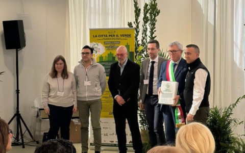 Chivasso vince il Premio Nazionale “La Città per il Verde”: trionfa il Parco del Sabiunè