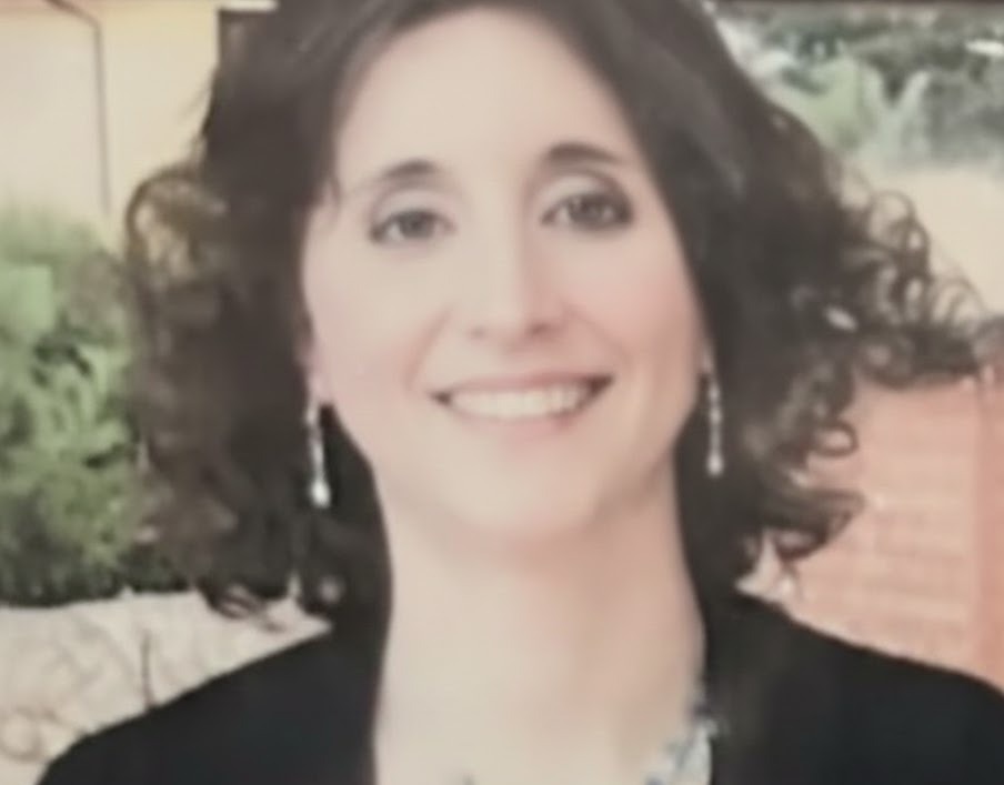 Addio alla maestra Giada Geraci, il suo ultimo sorriso tra i banchi di scuola