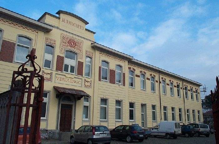 Un paese che cresce: meno morti e boom di «immigrati»