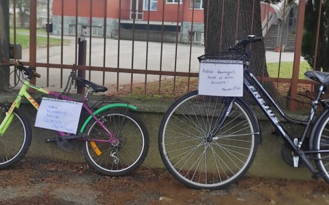 Si torna a scuola in bici… presto le telecamere