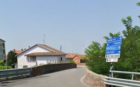 Sicurezza ponti ferrovia Torino-Milano: la minoranza incalza l’Amministrazione