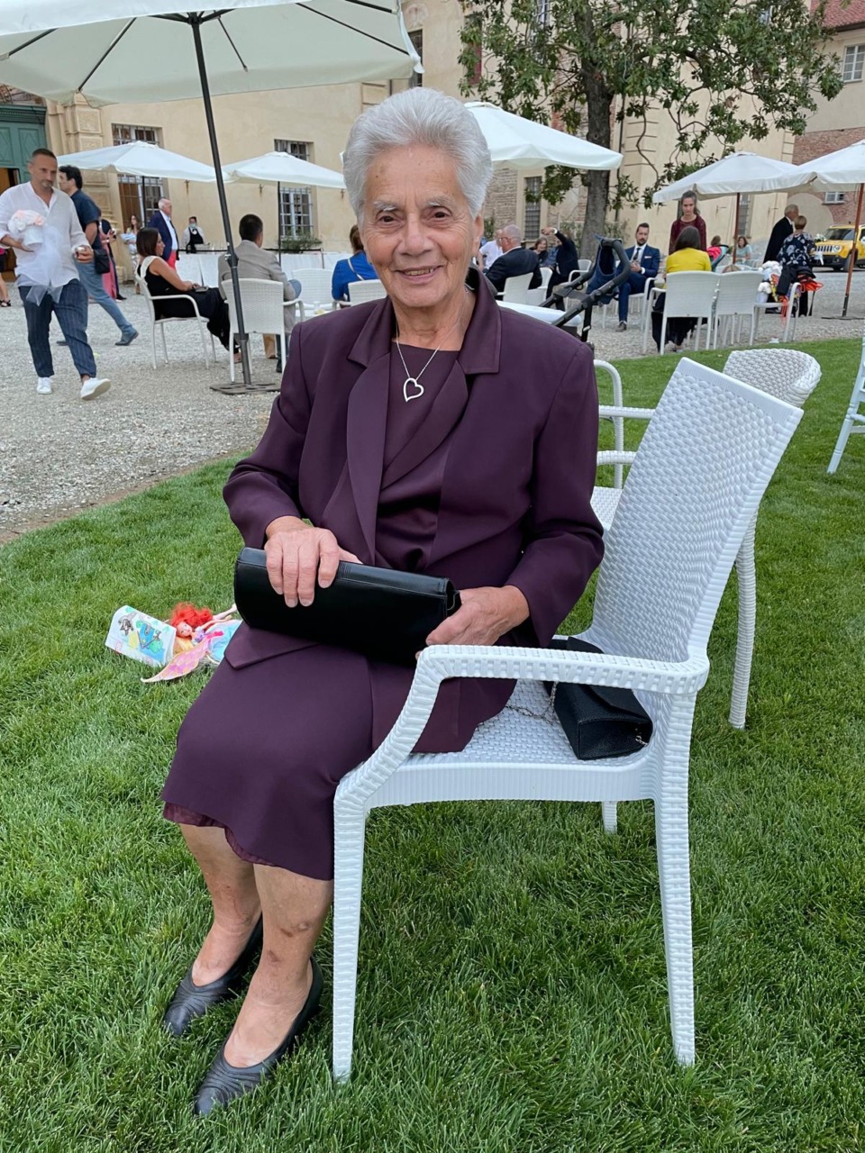 Addio ad Agnese Gallenca, storica bidella