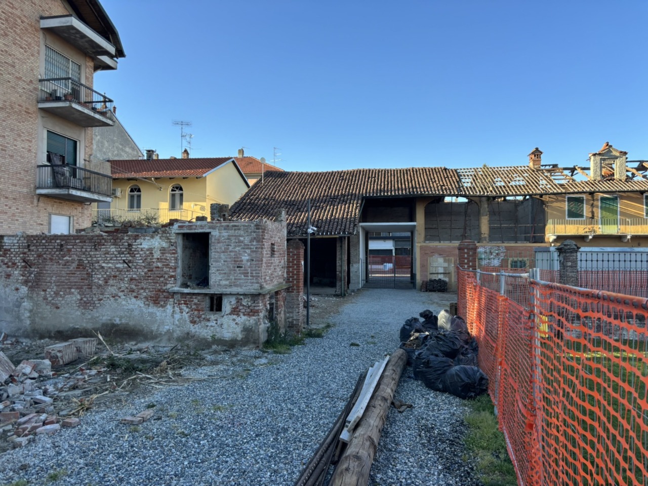 La travata resta: lì si svolgeranno le feste