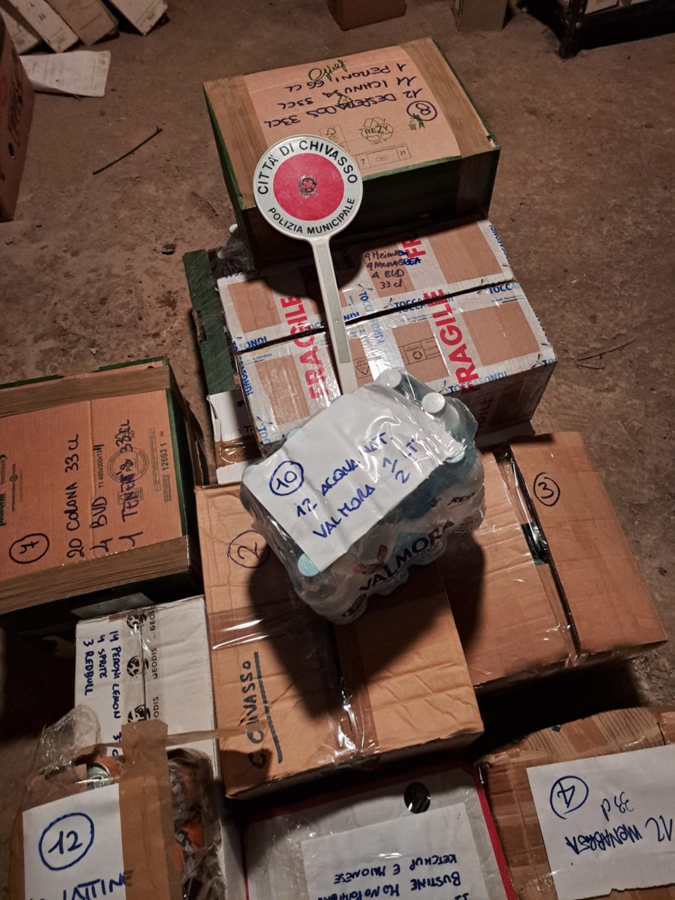 Pugno duro contro l’abusivismo: sotto sequestro il paninaro di piazzale Libertini