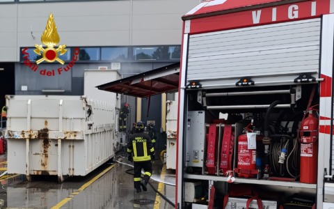 Incendio a Torrazza Piemonte: Intervento dei Vigili del Fuoco