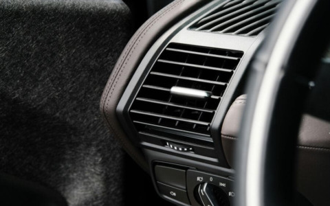 Gas condizionatore auto finito: sintomi, cause e quando intervenire