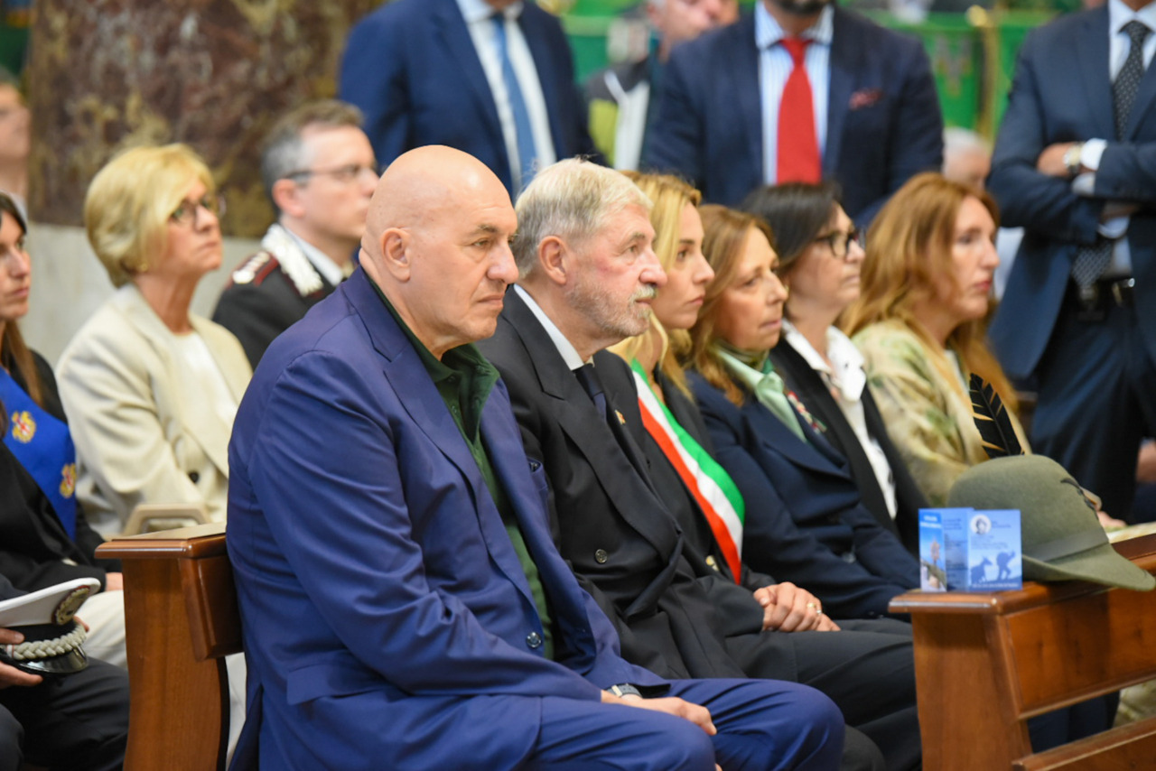 Adunata Genova 2026, la lettera agli Alpini del Ministro Crosetto