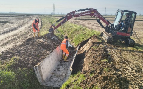 Cimitero, lavori di drenaggio