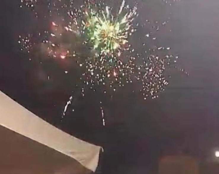 Malamovida: musica alta e fuochi artificiali davanti al Duomo