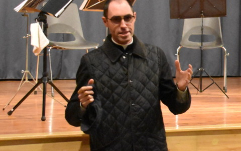 Don Martino lascerà la parrocchia di Castagneto