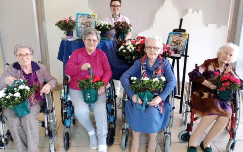 Festa della mamma: EMEIS  sostiene la ricerca oncologica
