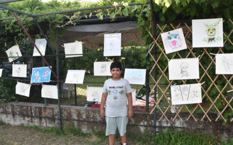 Il debutto di Ilyass: a 10 anni apre la sua prima galleria Manga