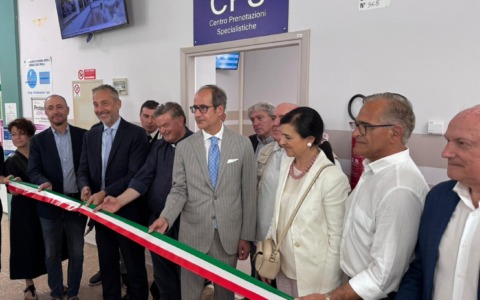 Inaugurata la nuova sala d’attesa del CUP interno