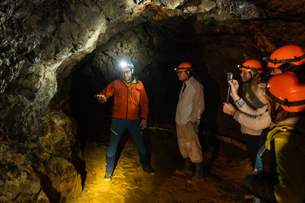Miniere di Saint-Marcel: gallerie, boschi, scenari alpini ed eventi nel parco minerario più sorprendente della Valle d’Aosta