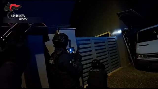 Droga e armi, perquisizioni anche a Caluso