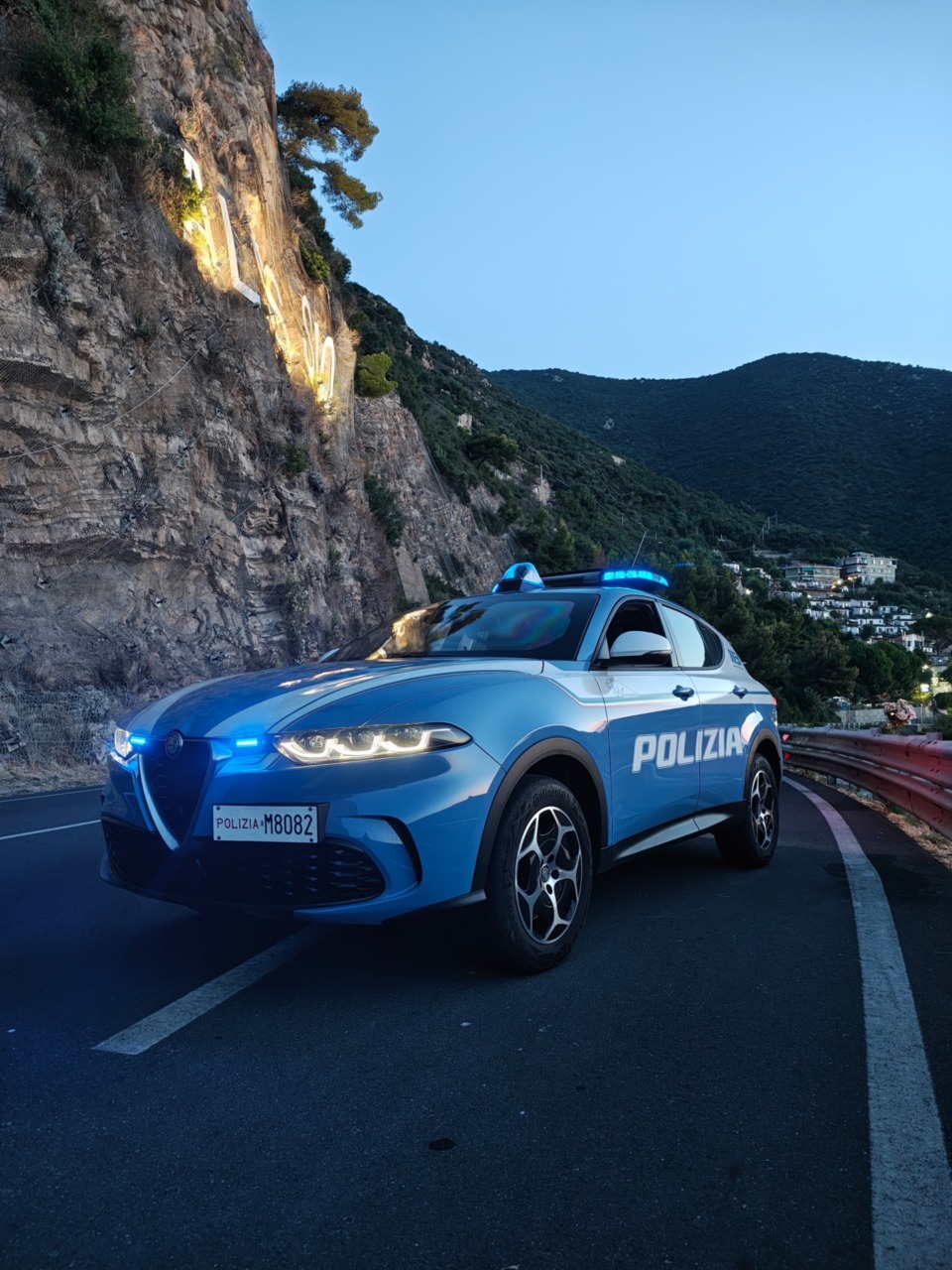 Follia fuori dalle Vele di Alassio: arrestato un ventenne già noto in Piemonte