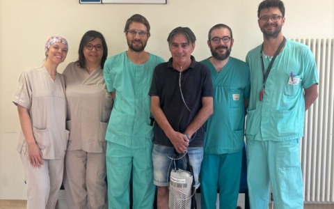 All’Ospedale di Chivasso una colecistectomia laparoscopica con il paziente in respirazione spontanea