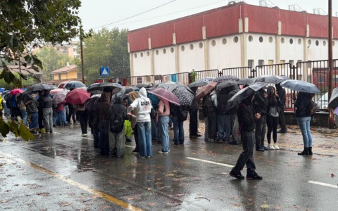 Protesta studenti a Caluso: sciopero al Martinetti – Ubertini davanti a decine di Carabinieri