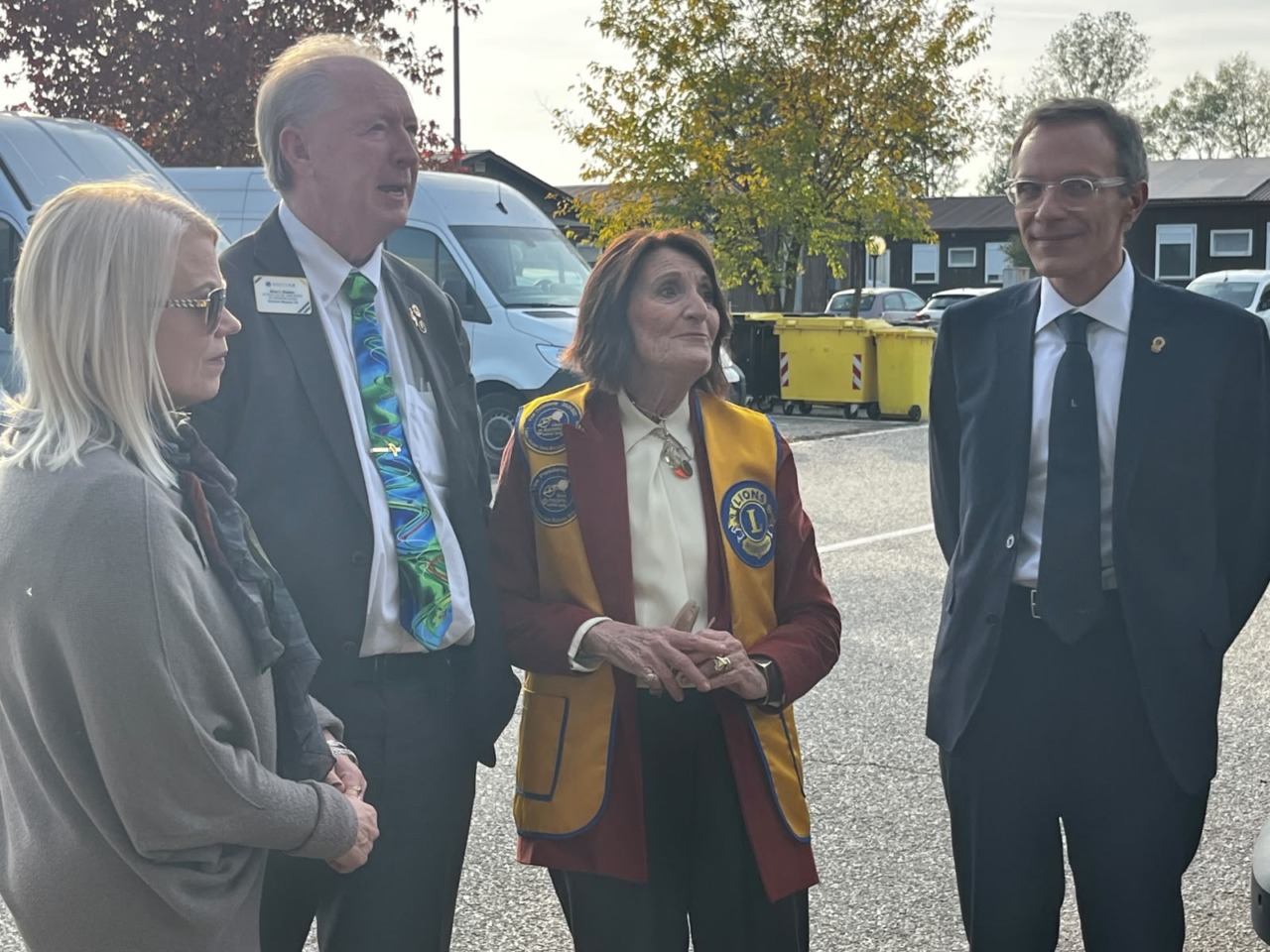 Il Past President Sheenan in visita al Centro Italiano Raccolta Occhiali Usati