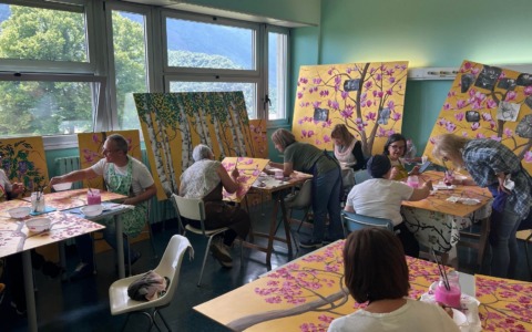 Asl TO4: gli operatori portano l’arte negli ospedali per umanizzare le cure