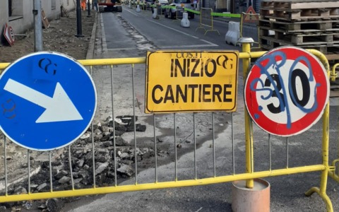 Via Roma: prolungate le limitazioni al traffico per autobus e mezzi pesanti fino al 30 ottobre