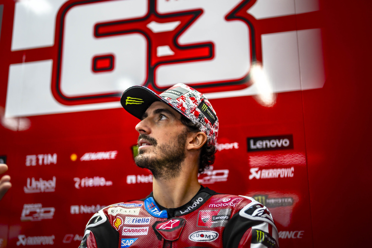 Gomma distrutta: Bagnaia si ritira alla Sprint di Motegi